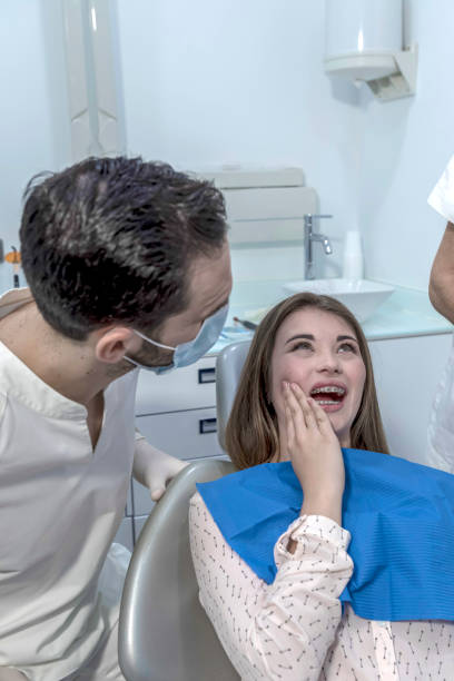 Best Emergency Wisdom Tooth Extraction in Detroit, MI